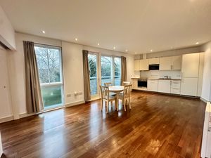 Photo 14- click for photo gallery